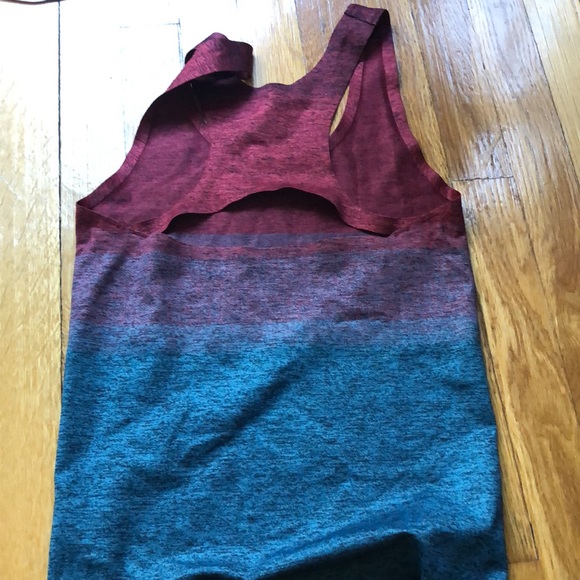 Athleta Racerback Tank Top - Small - Picture 3 of 4